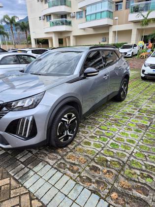 PEUGEOT 2008 1.0 TURBO 200 FLEX ACTIVE CVT PEUGEOT 2008 1.0 TURBO 200 FLEX ACTIVE CVT